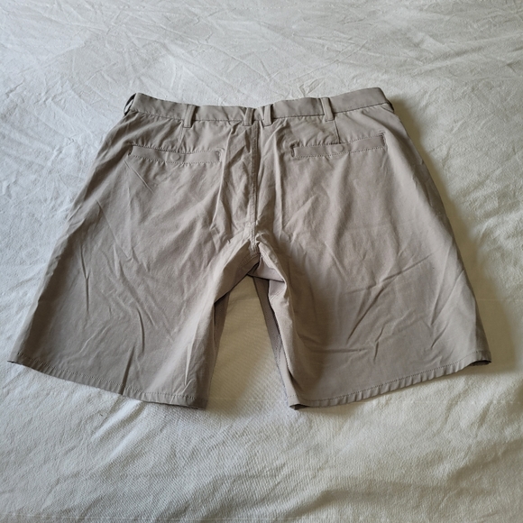 Johnnie O Prep Performance Shorts Mens 34 Gray Flex Stretch 9" Inseam Golf - Picture 6 of 6